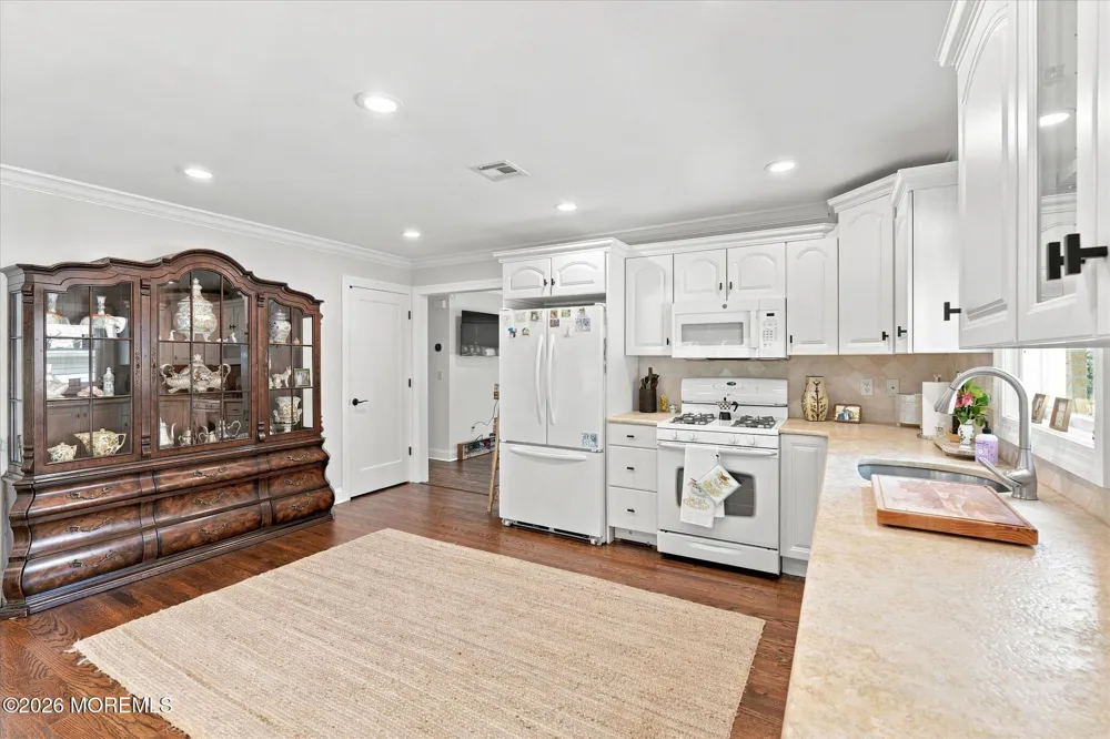 2006 Fairway Drive Spring Lake, NJ 07762