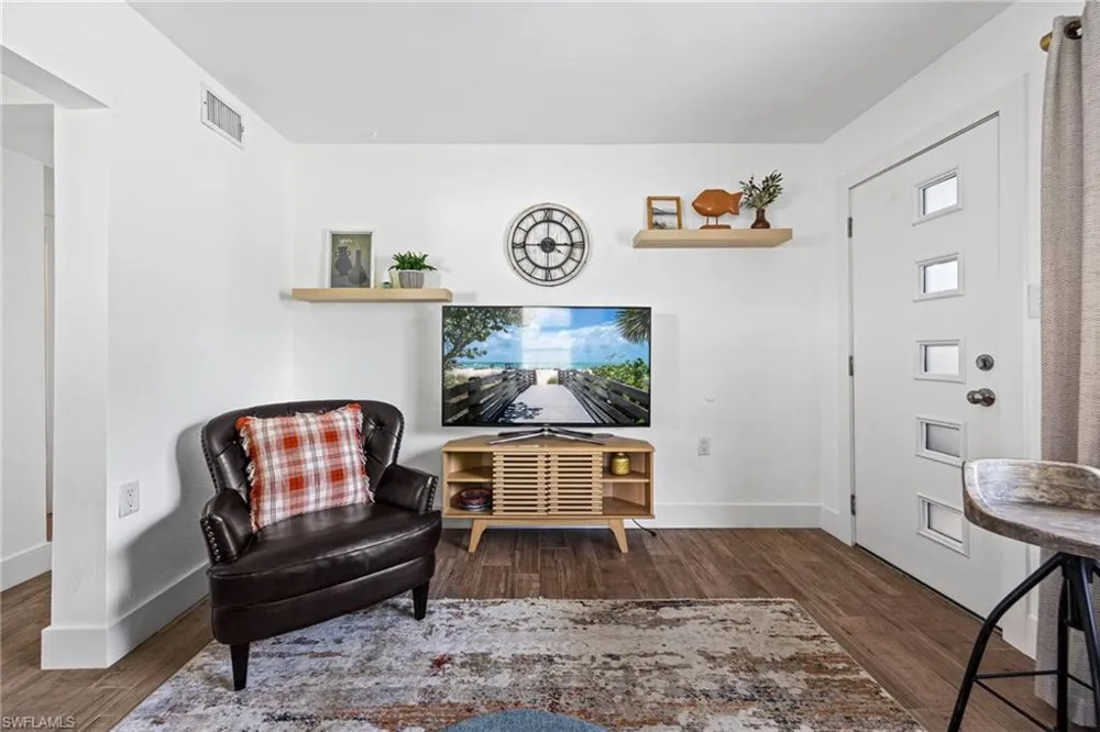 1201 Orange Avenue North Fort Myers, FL 33903