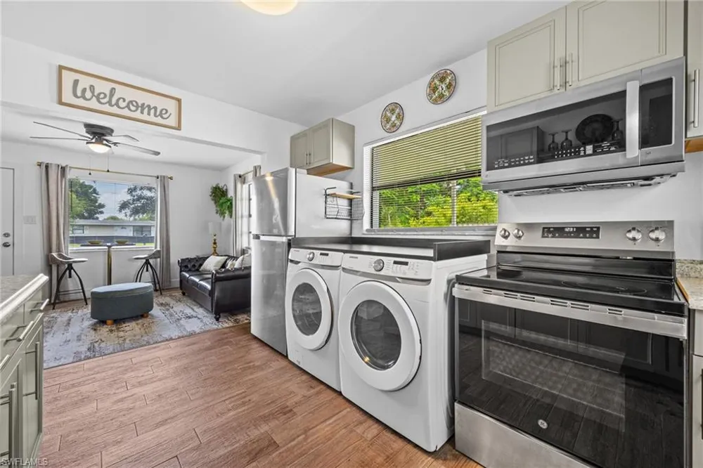 1201 Orange Avenue North Fort Myers, FL 33903
