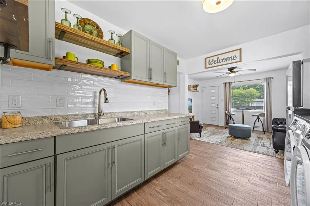 1201 Orange Avenue North Fort Myers, FL 33903