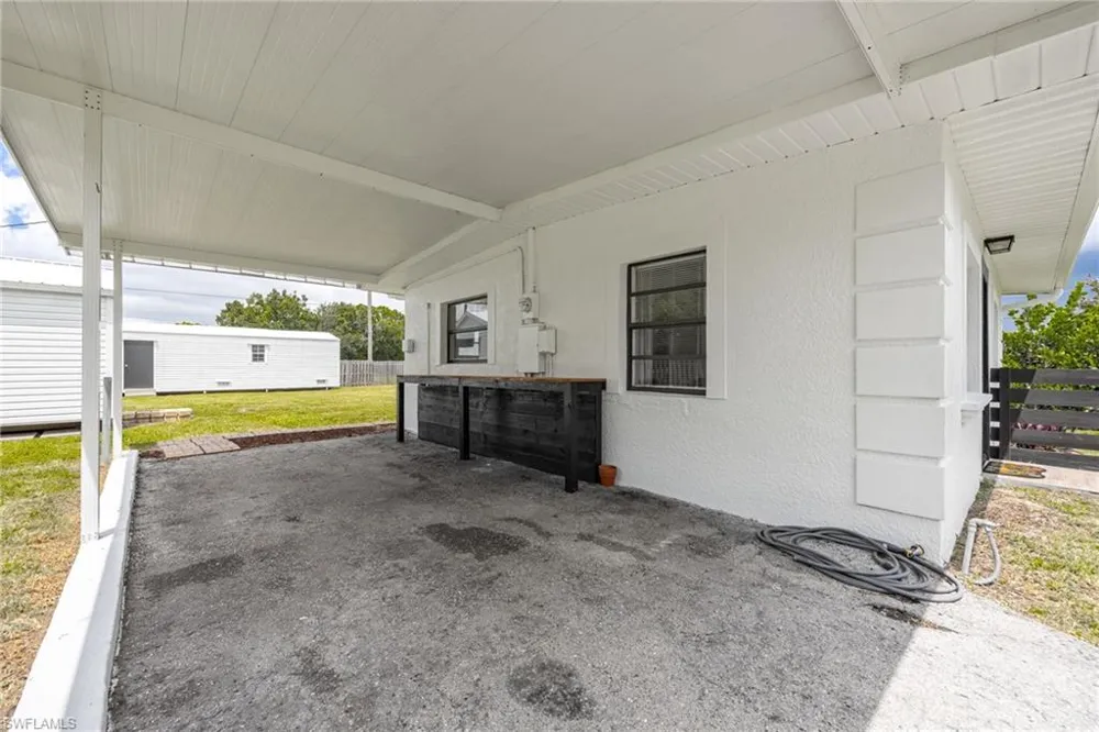 1201 Orange Avenue North Fort Myers, FL 33903