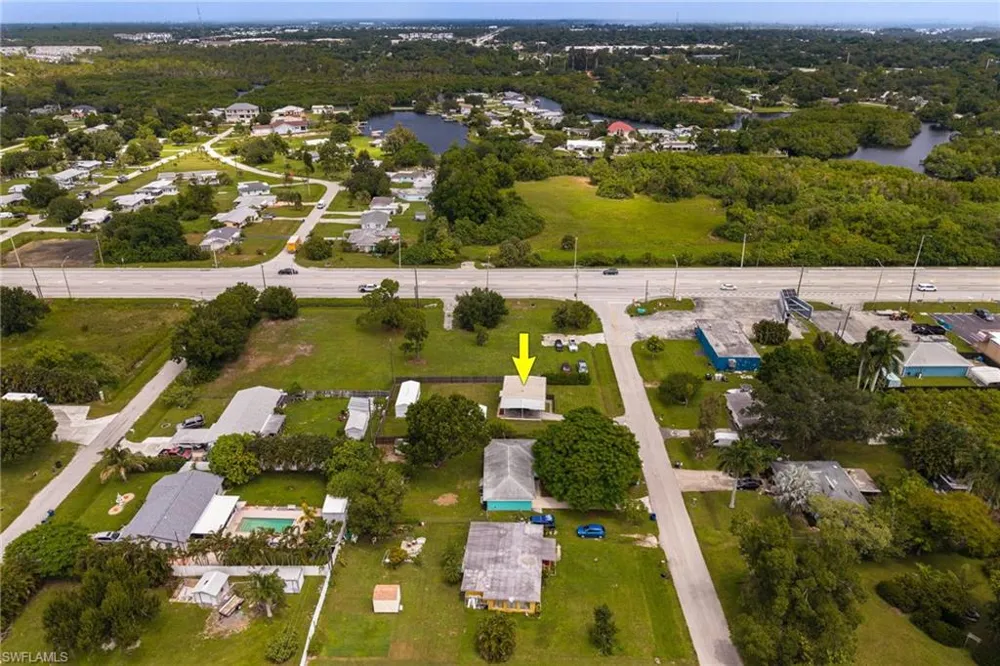 1201 Orange Avenue North Fort Myers, FL 33903