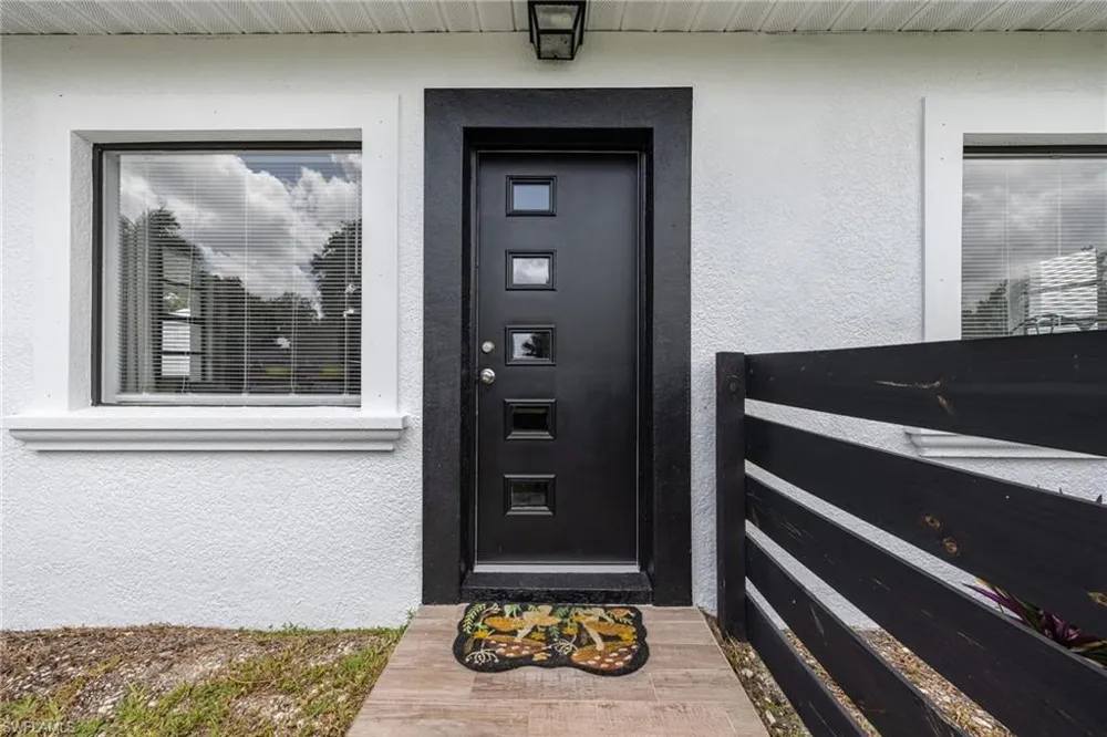 1201 Orange Avenue North Fort Myers, FL 33903