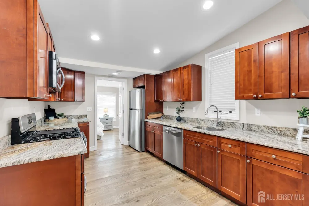 40 Miller Street Highlands, NJ 07732