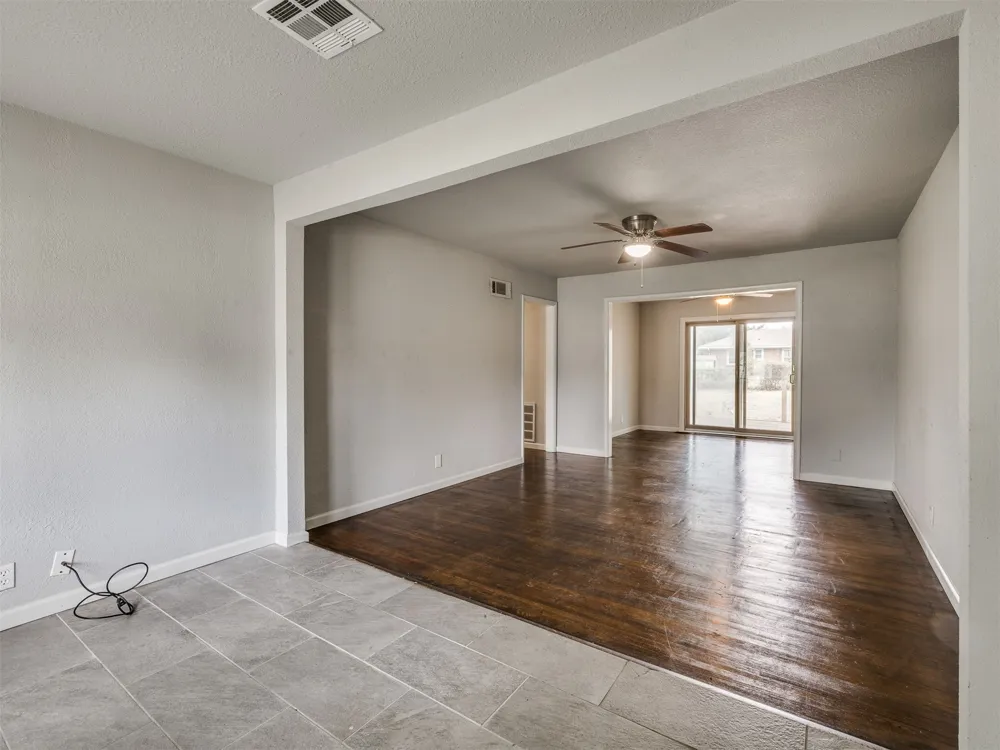 8934 E Newton Street Tulsa, OK 74115