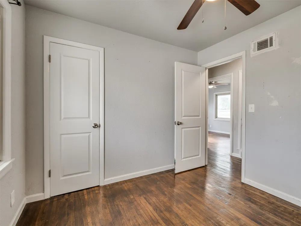 8934 E Newton Street Tulsa, OK 74115