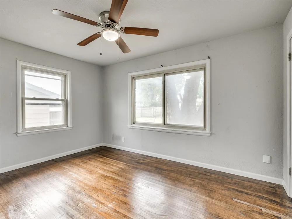 8934 E Newton Street Tulsa, OK 74115