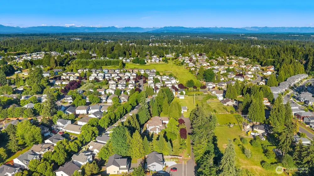 1631 180th Place SW Lynnwood, WA 98037