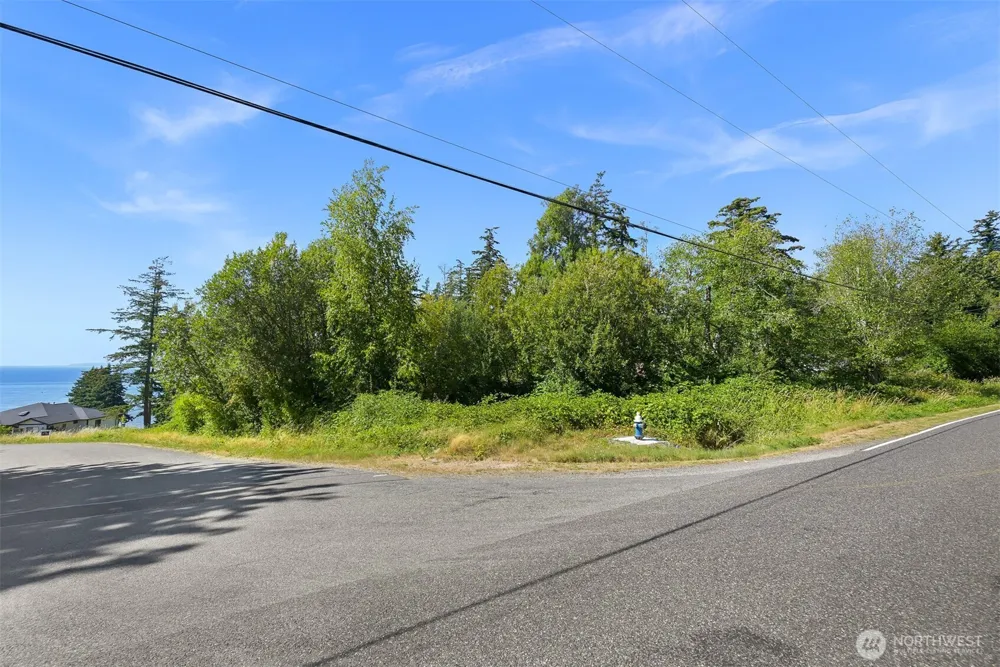 8791 Semiahmoo Drive Blaine, WA 98230