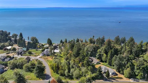8795 Semiahmoo Drive