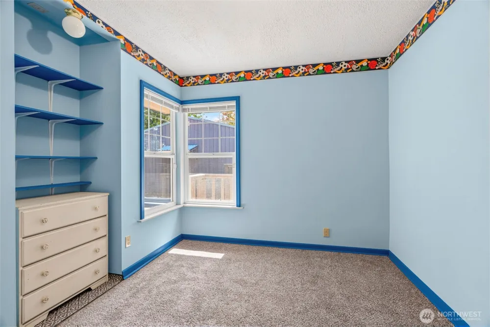 2205 Ocean Beach Highway Longview, WA 98632