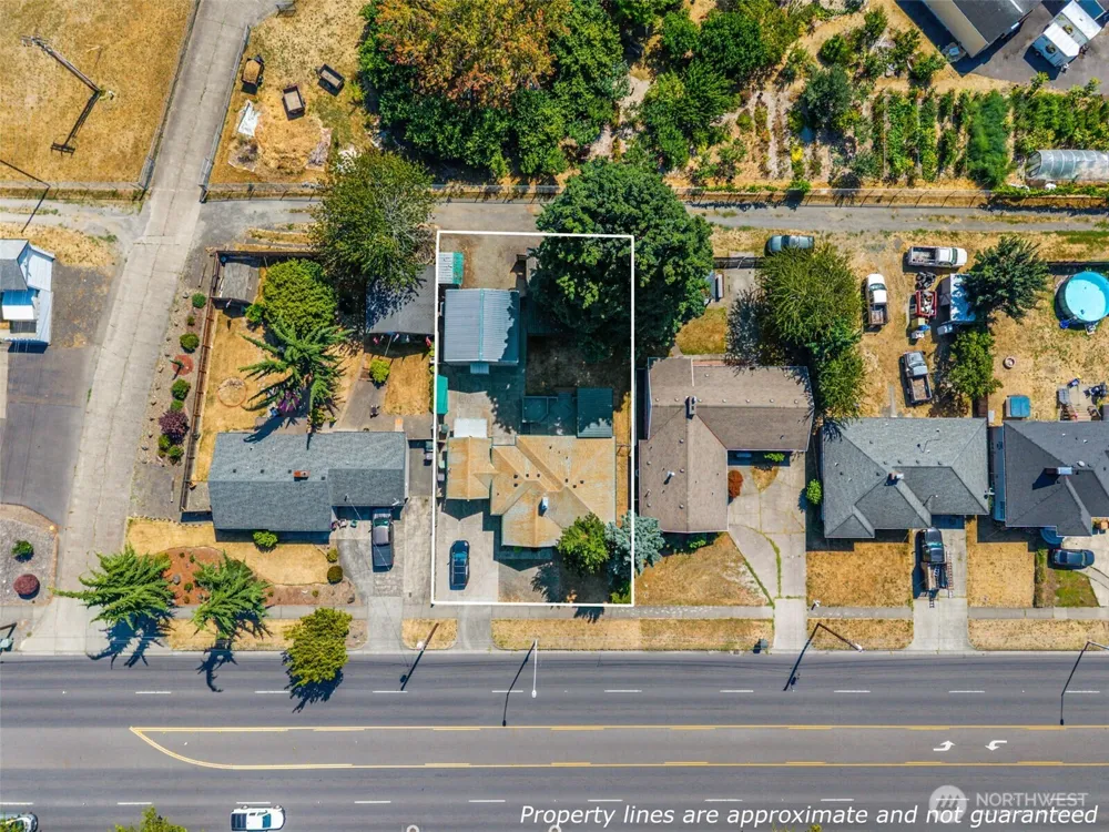 2205 Ocean Beach Highway Longview, WA 98632