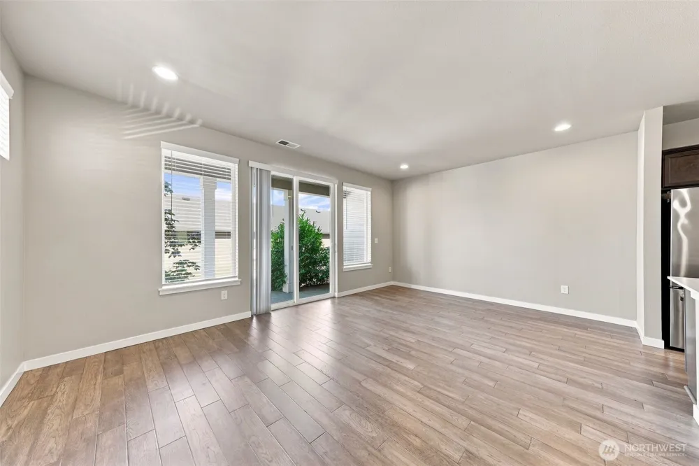 1433 E 48th Street Tacoma, WA 98404