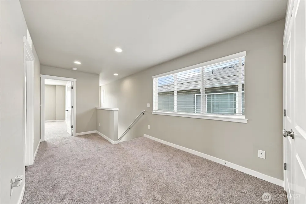 1433 E 48th Street Tacoma, WA 98404