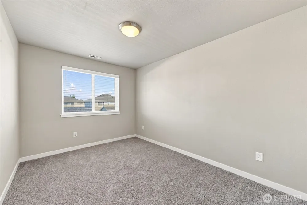 1433 E 48th Street Tacoma, WA 98404
