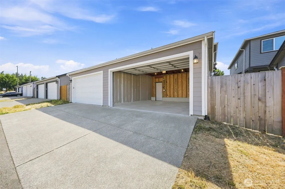 1433 E 48th Street Tacoma, WA 98404