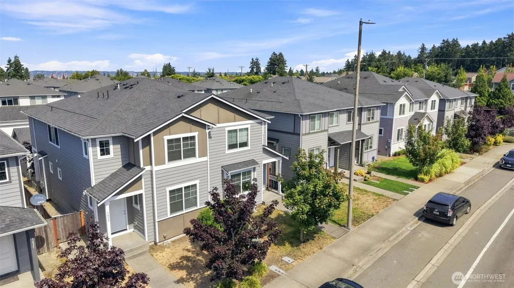 1433 E 48th Street Tacoma, WA 98404