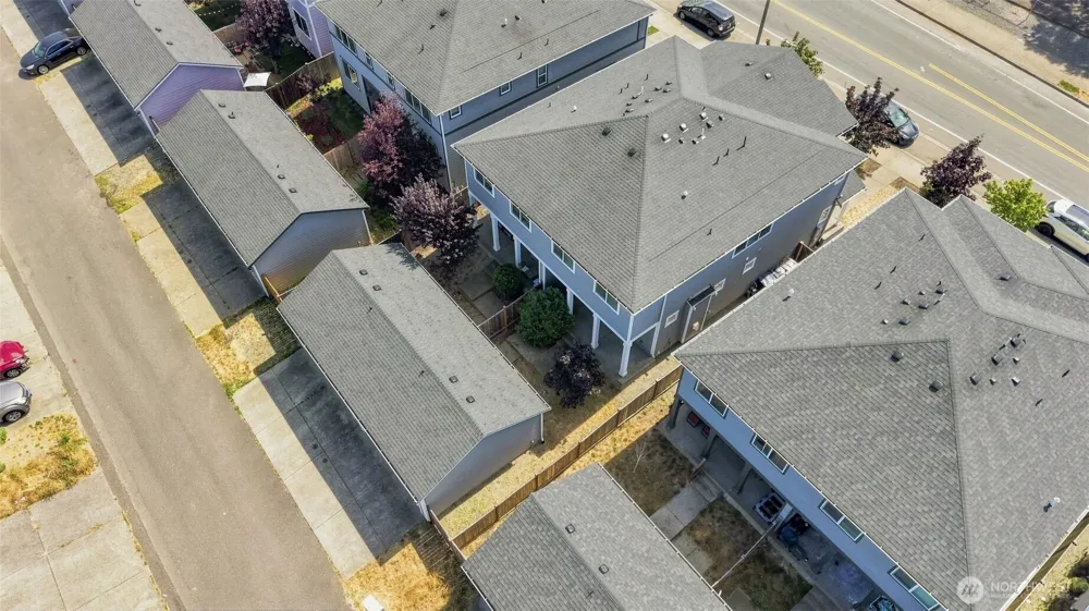 1433 E 48th Street Tacoma, WA 98404