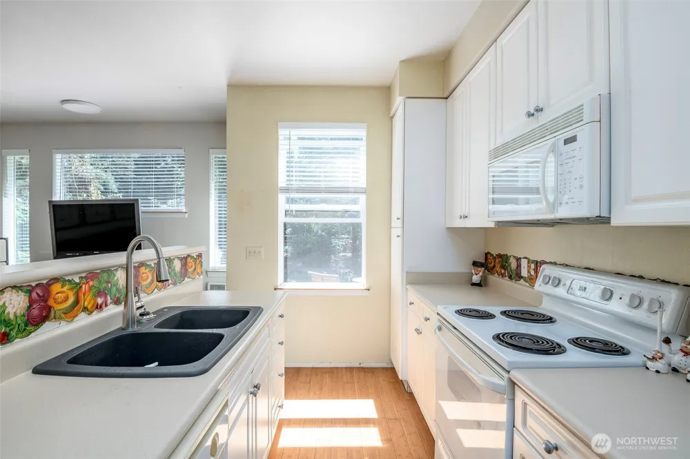 15150 140th Way SE #B103 Renton, WA 98058