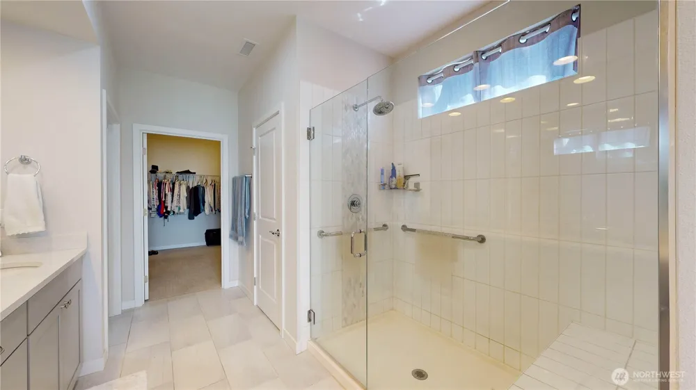 3584 Elmont Avenue Enumclaw, WA 98022