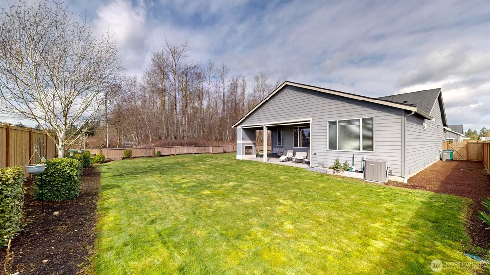 3584 Elmont Avenue Enumclaw, WA 98022
