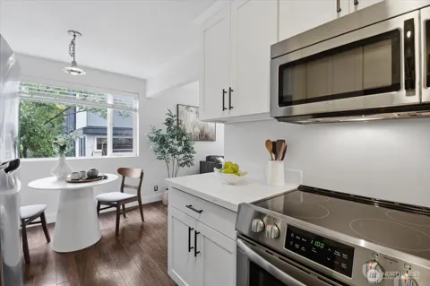 2552 14th Avenue W #203