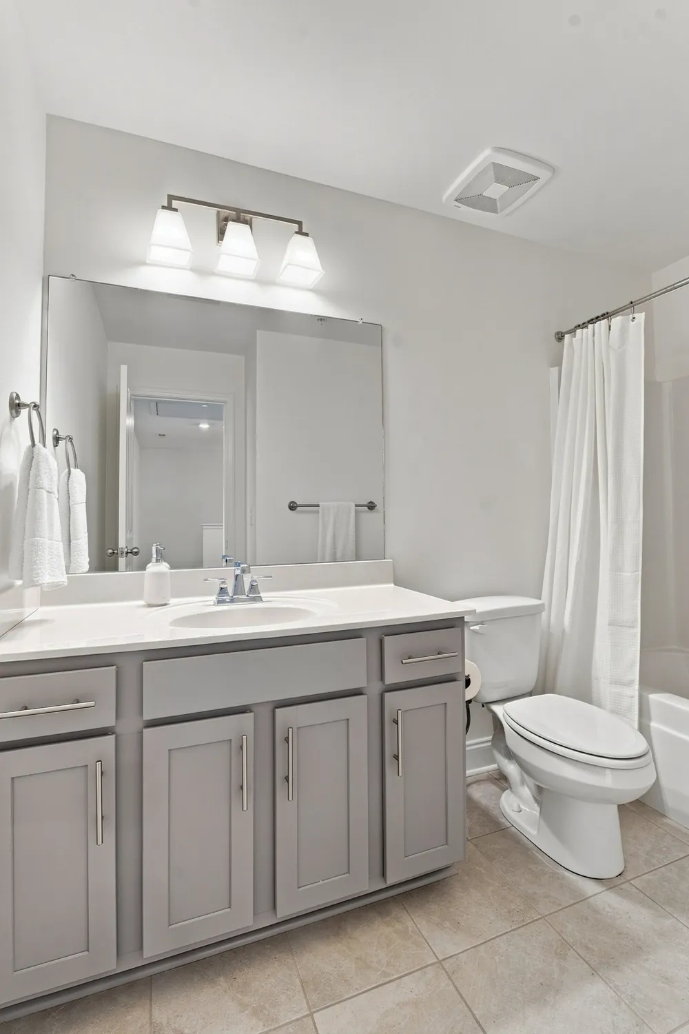 1197 June Wilde Rdg Spring Hill, TN 37174