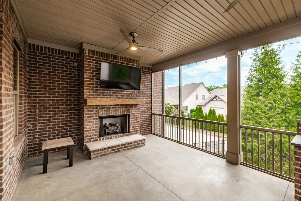 1701 Noah Ln Gallatin, TN 37066