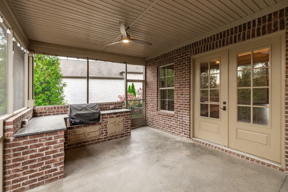 1701 Noah Ln Gallatin, TN 37066
