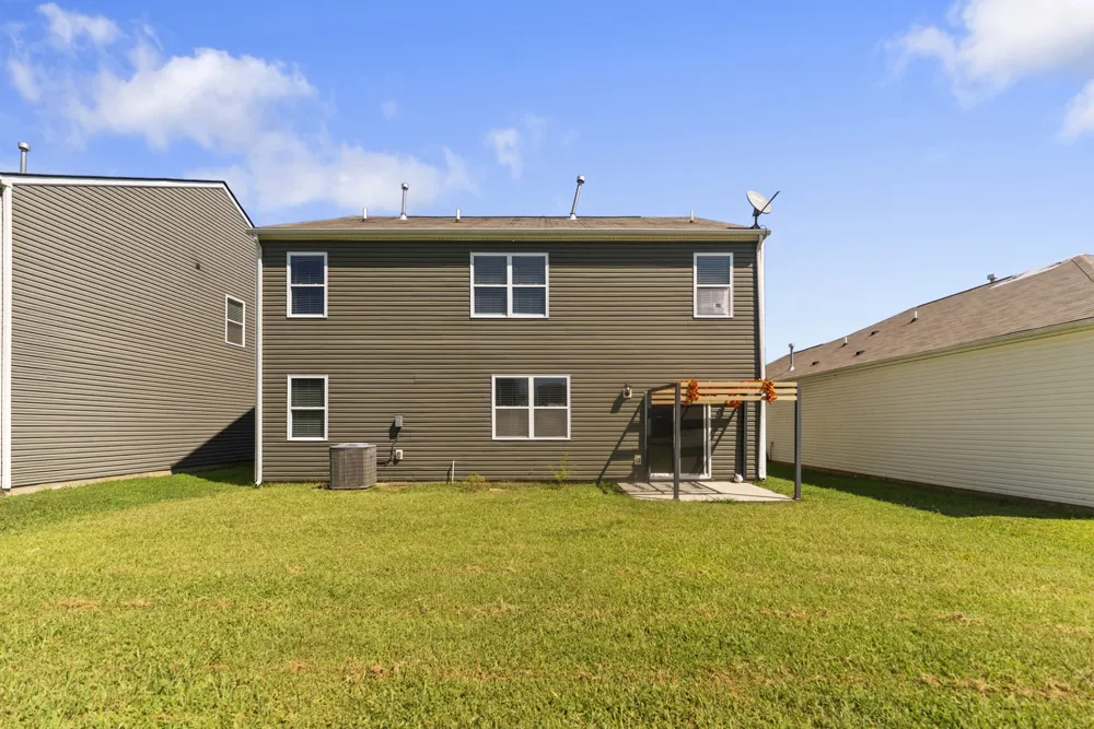 1937 Peaceful Brook Dr Antioch, TN 37013