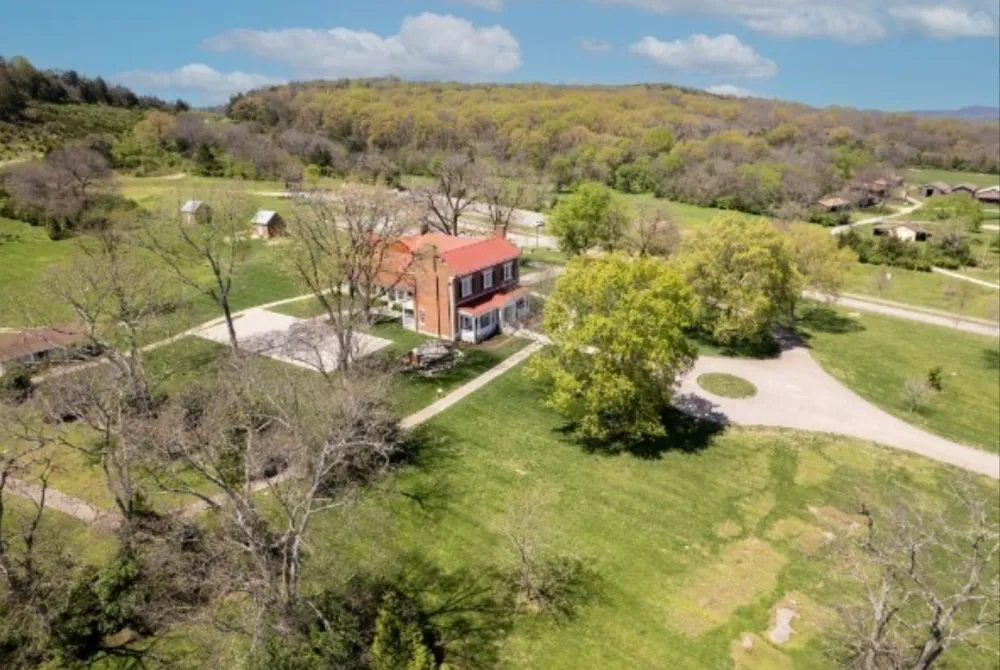 608 Patriot Ln Franklin, TN 37067