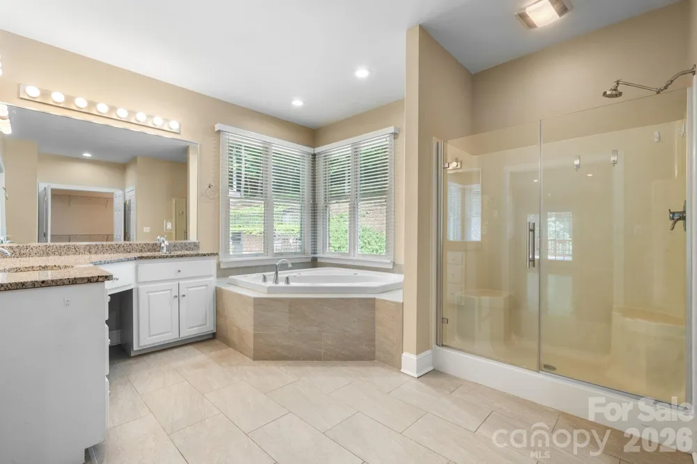 2752 Brittany Drive Lenoir, NC 28645