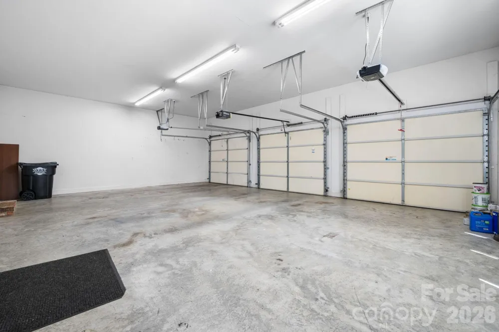 2752 Brittany Drive Lenoir, NC 28645