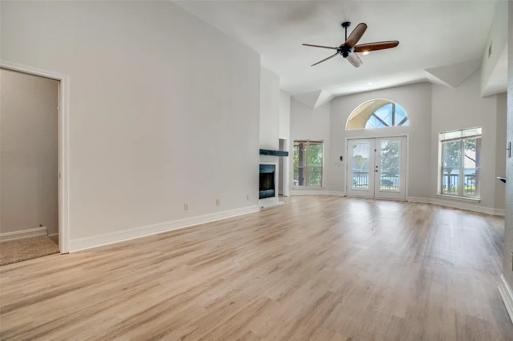 129 Little River Bend Mabank, TX 75156
