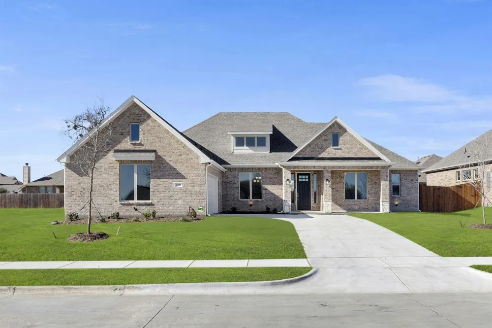 971 Richard Pittmon Drive DeSoto, TX 75115