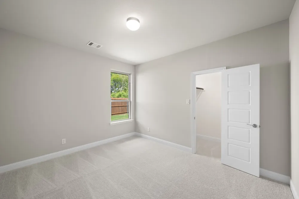 971 Richard Pittmon Drive DeSoto, TX 75115
