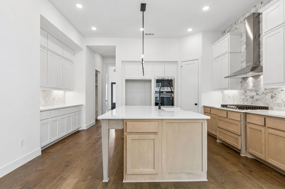 3921 Linear Celina, TX 75078