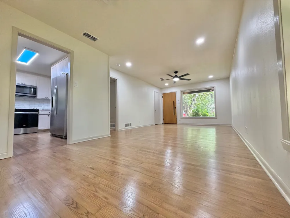 1812 Carlton Street Denton, TX 76201