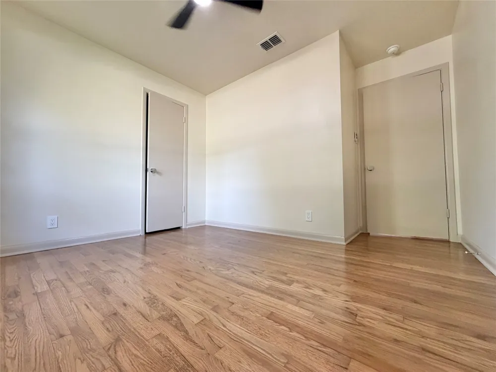 1812 Carlton Street Denton, TX 76201
