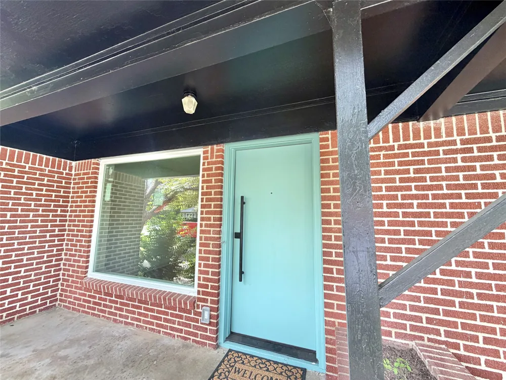 1812 Carlton Street Denton, TX 76201