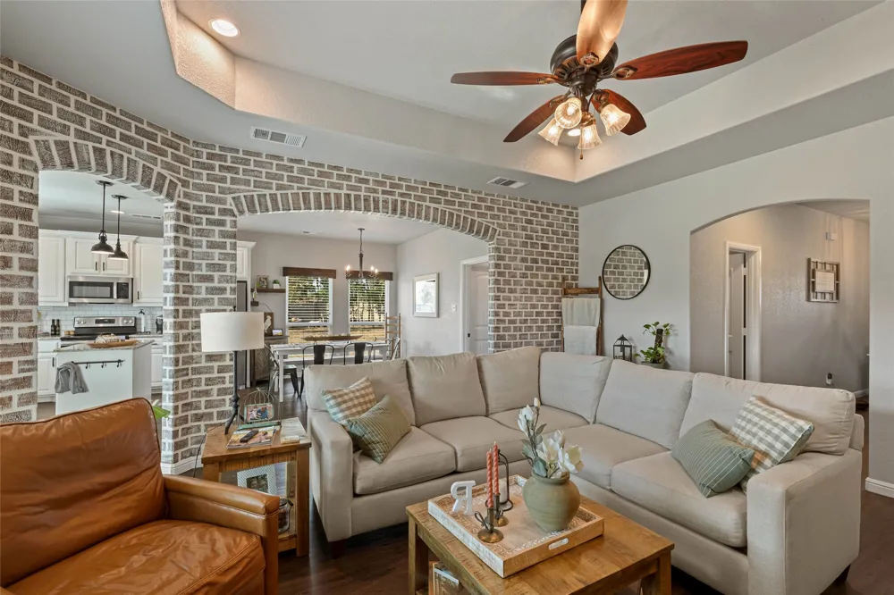 6093 S Fm 730 Decatur, TX 76234