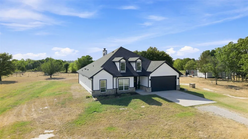 6093 S Fm 730 Decatur, TX 76234