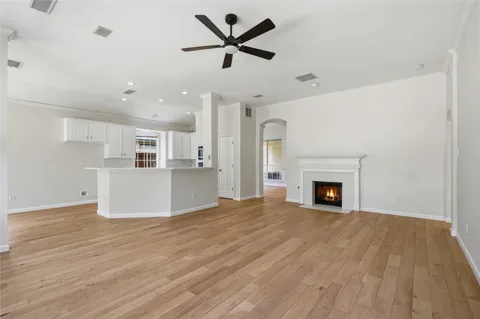 1432 Lone Star Court