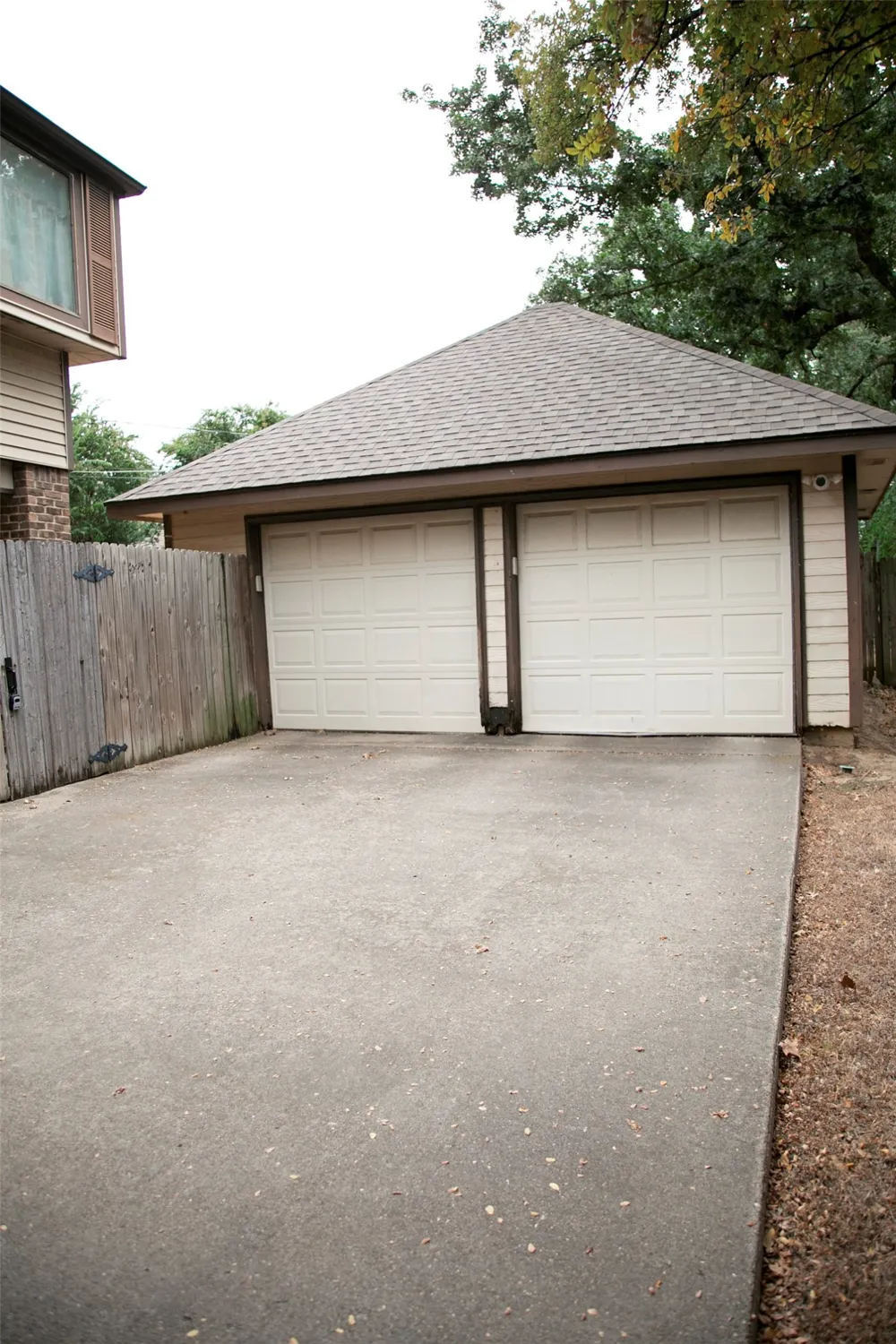 6706 Saddle Ridge Road Arlington, TX 76016