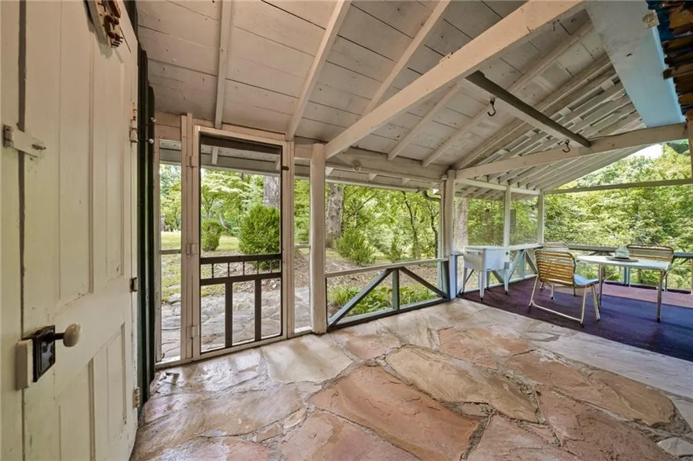 31 Bear Creek Lane Clayton, GA 30525
