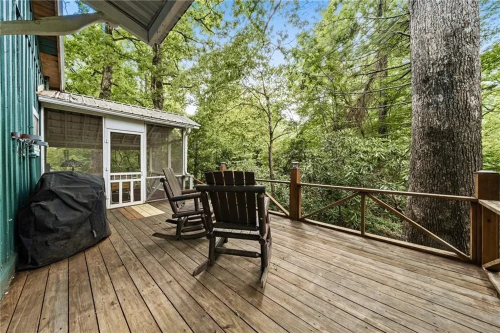 31 Bear Creek Lane Clayton, GA 30525