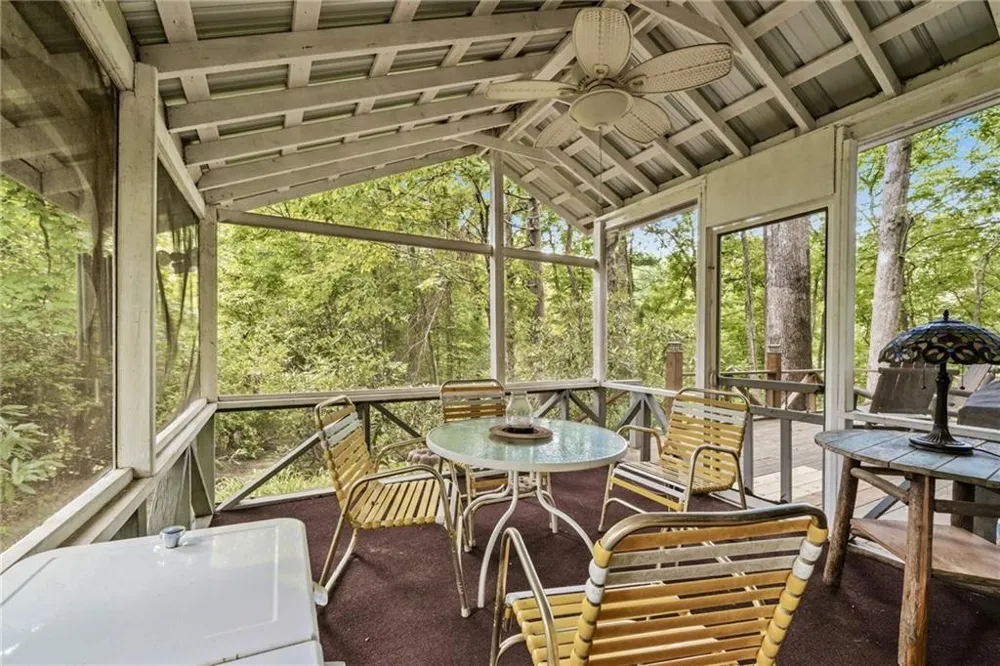 31 Bear Creek Lane Clayton, GA 30525