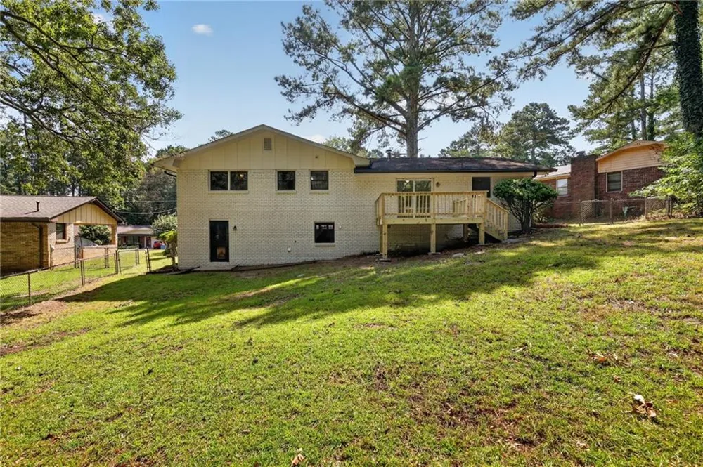 5675 Morning Creek Circle College Park, GA 30349