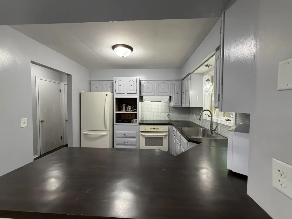 9051 Algoma Avenue NE Rockford, MI 49341