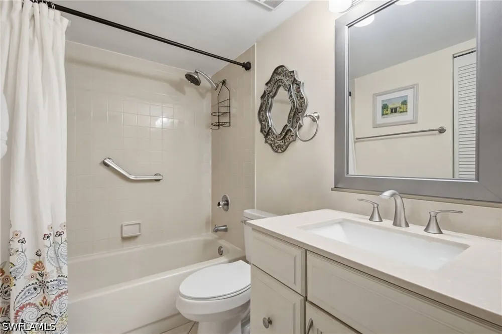 Deauville Circle #D106 Naples, FL 34112